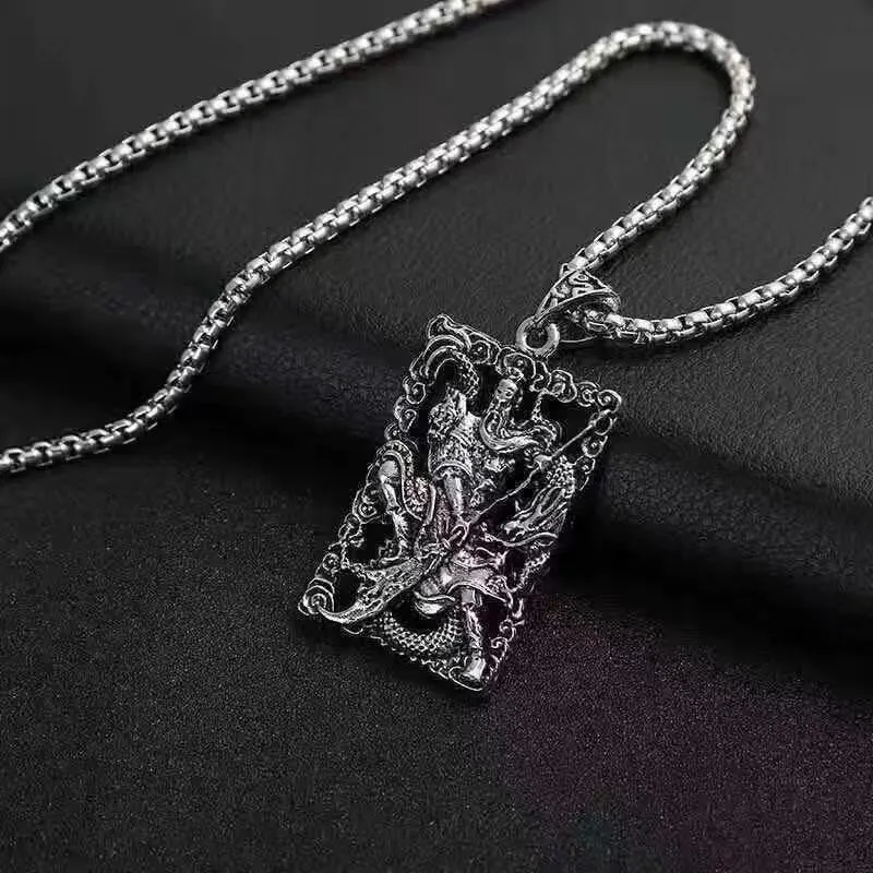 Men's Titanium Steel Cuban Link Chain Necklace - Fashionable Clavicle Pendant, High-End Niche Design, All-Match Accessories for Stylish Men thumbnail 7