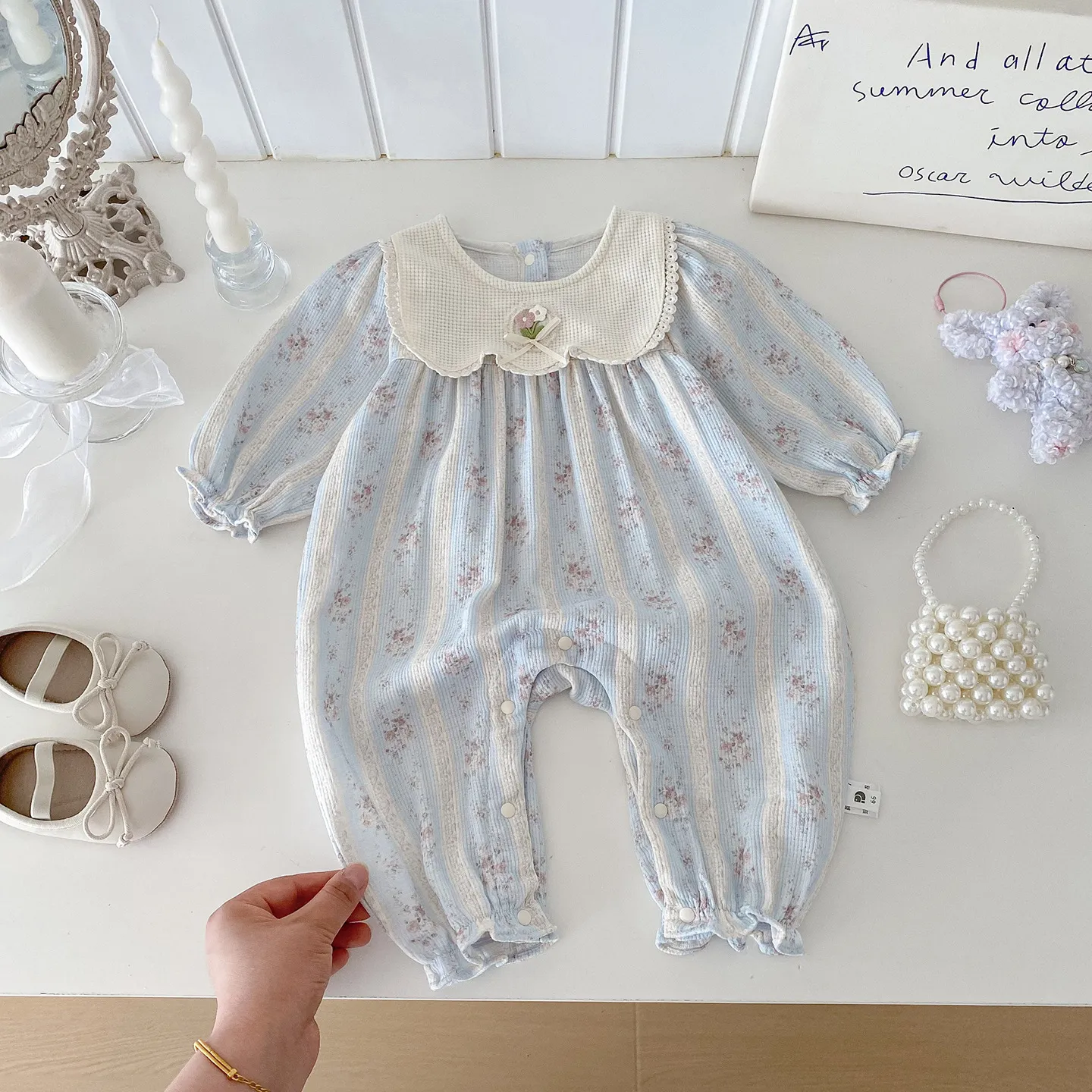 Infant Floral Jumpsuit with Doll Collar - Autumn Style Baby Girl Romper - Fashionable One-Piece Bodysuit with Bag Fart Design thumbnail 2