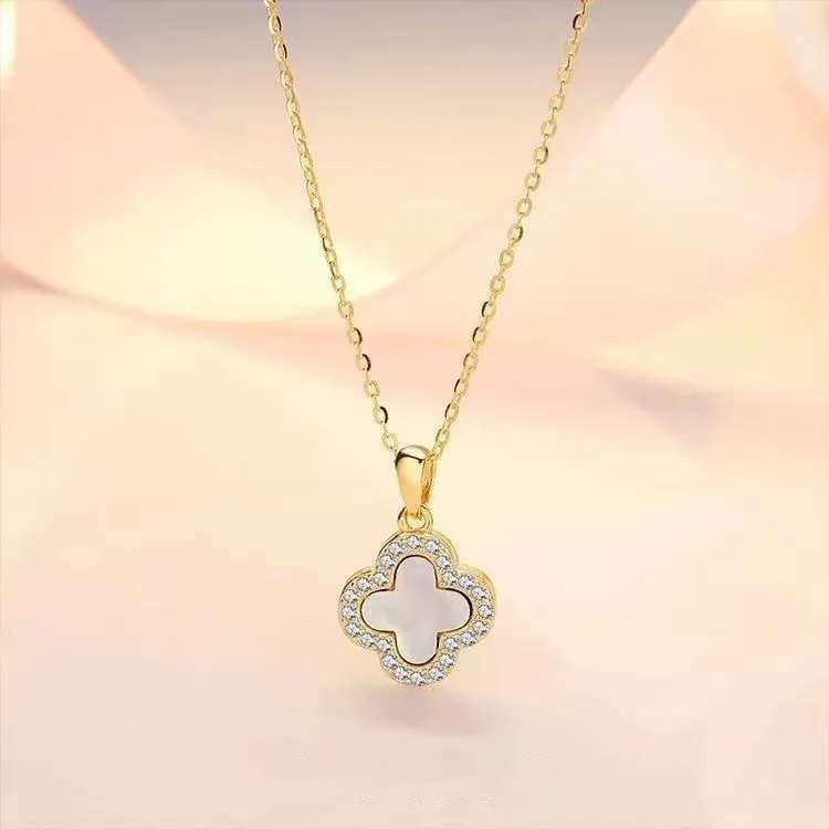 Women's Fashion Necklace Jewelry - High Quality Tri-Color Mixed Batch Necklace for Women, Stylish Pendant, Perfect Gift showcase 12