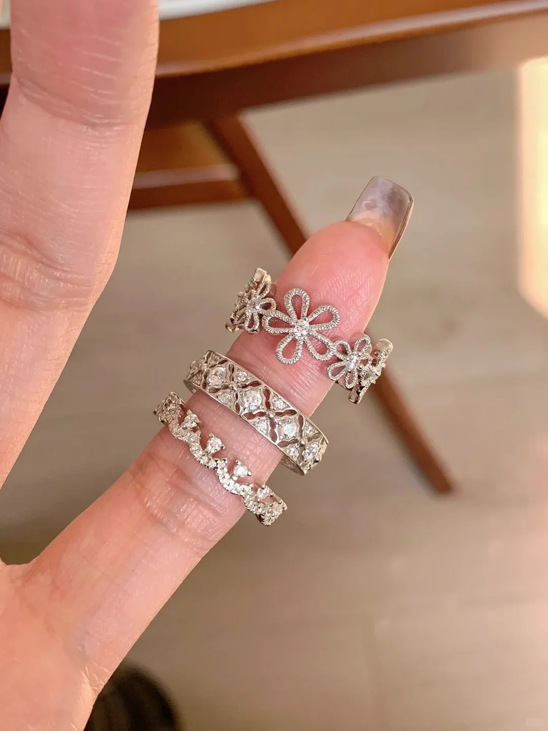 Women's Fashion Ring with Lace Hollow Five-Petal Flower Design - Japanese Korean Style Adjustable Opening Ring for Girls and Ladies showcase 1