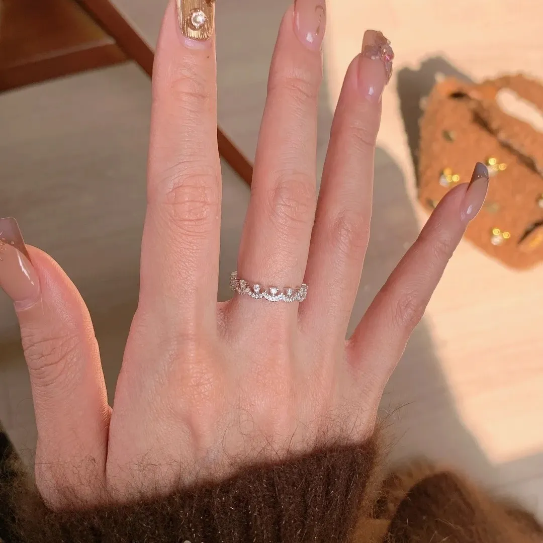 Women's Fashion Ring with Lace Hollow Five-Petal Flower Design - Japanese Korean Style Adjustable Opening Ring for Girls and Ladies thumbnail 4