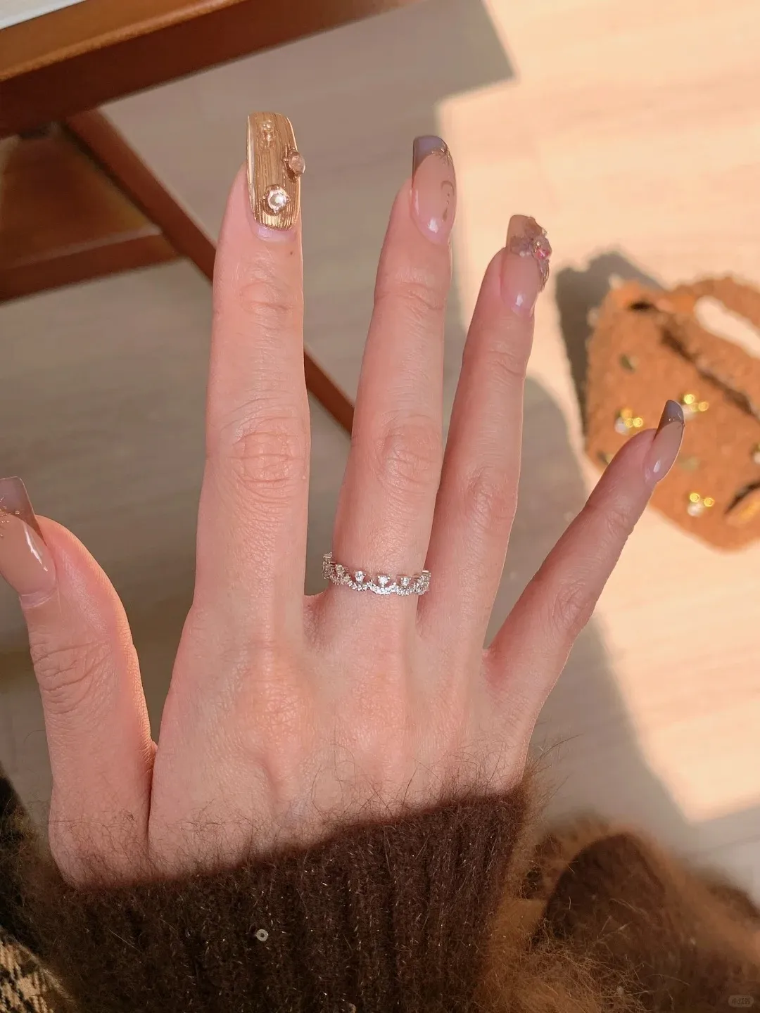 Women's Fashion Ring with Lace Hollow Five-Petal Flower Design - Japanese Korean Style Adjustable Opening Ring for Girls and Ladies thumbnail 6