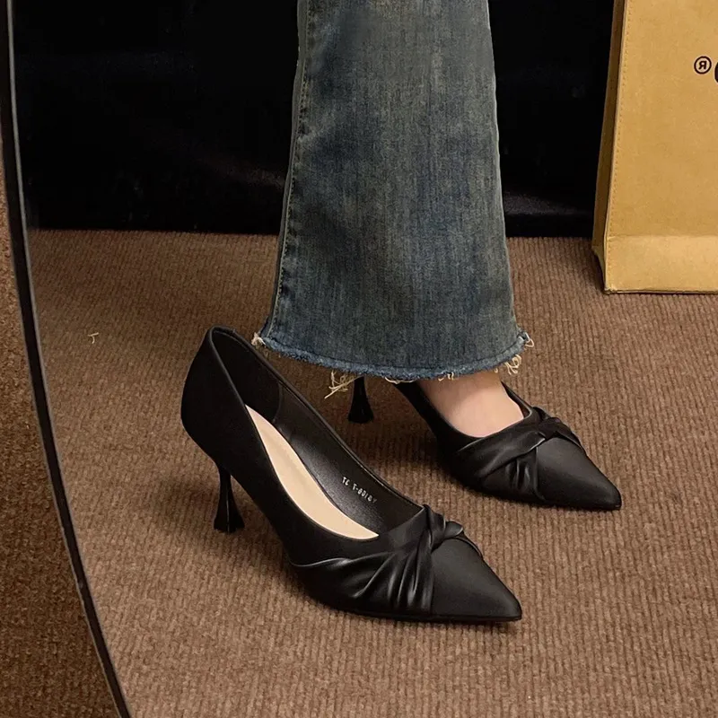 Women's Off-White Stiletto Heels Pointed Toe Professional Work Shoes 2025 Spring Collection - Comfortable, Non-Slip, Elegant High Heels for Art Exams, Broadcasting, Hosting showcase 3