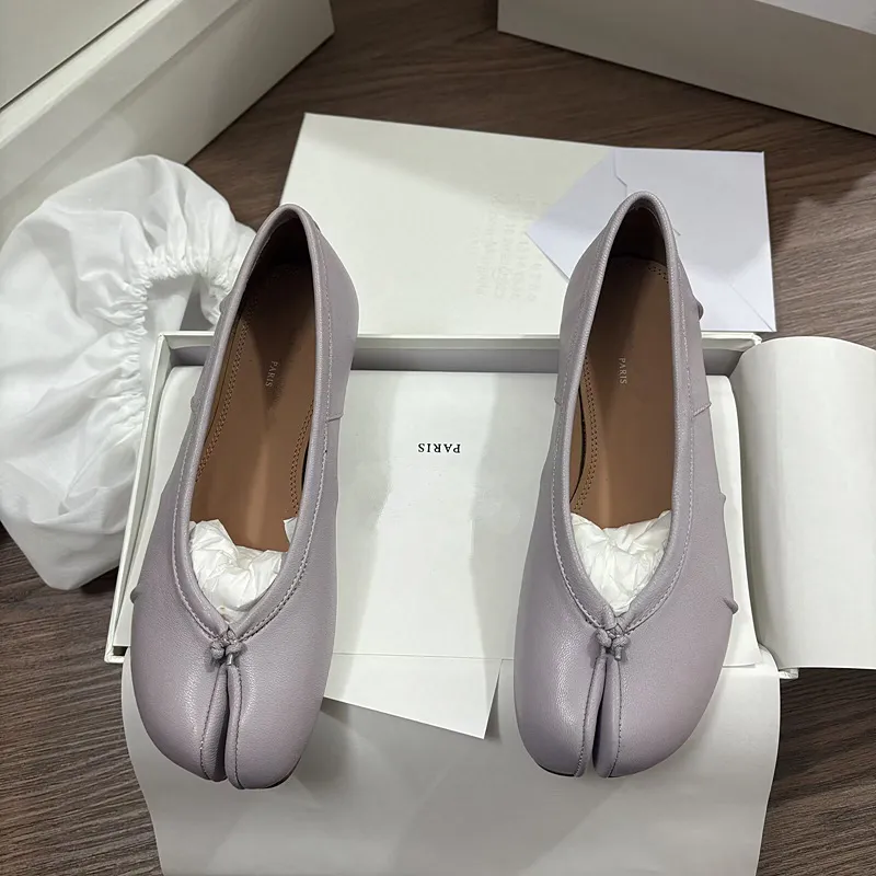 Lilac Pleated