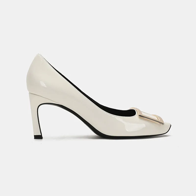 White - Horseshoe Heel