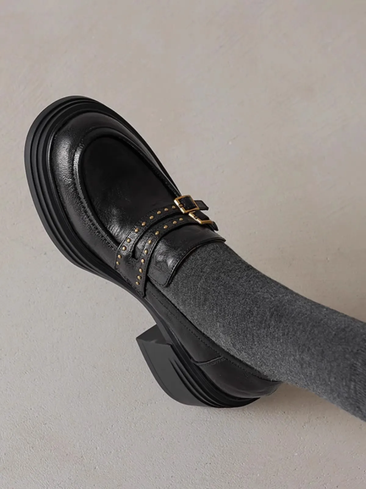 Women's Sheepskin Leather Loafers Retro Thick Sole High Heel Rivet Buckle 2025 New Fashion Comfortable Slip-On Shoes for Ladies thumbnail 6