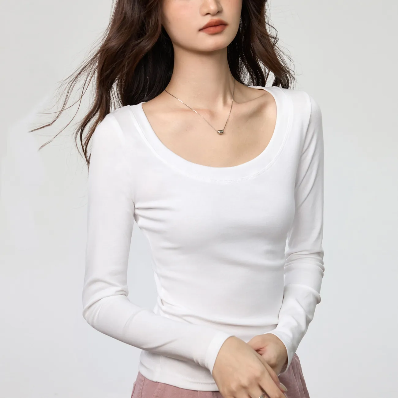 Women's Combed Cotton Long Sleeve T-Shirt - U-Neck Slim Fit Versatile Top for Autumn, Simple Solid Color Undershirt thumbnail 2