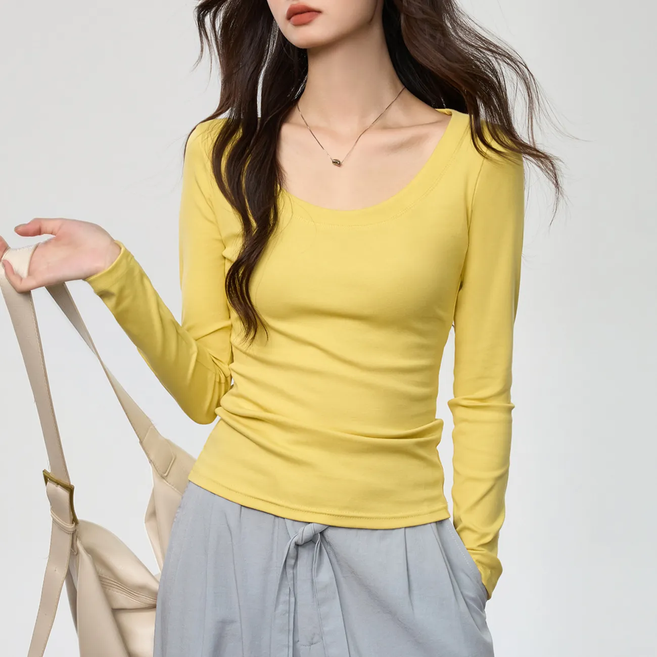 Women's Combed Cotton Long Sleeve T-Shirt - U-Neck Slim Fit Versatile Top for Autumn, Simple Solid Color Undershirt thumbnail 4