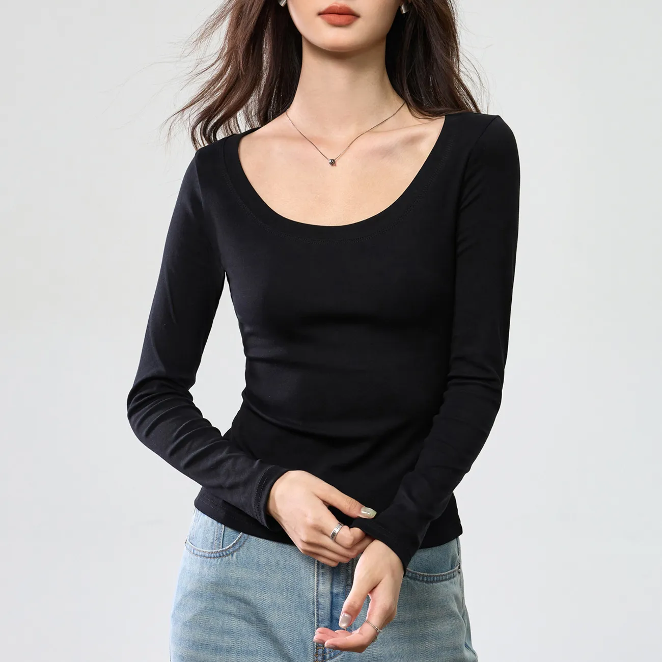 Women's Combed Cotton Long Sleeve T-Shirt - U-Neck Slim Fit Versatile Top for Autumn, Simple Solid Color Undershirt thumbnail 6