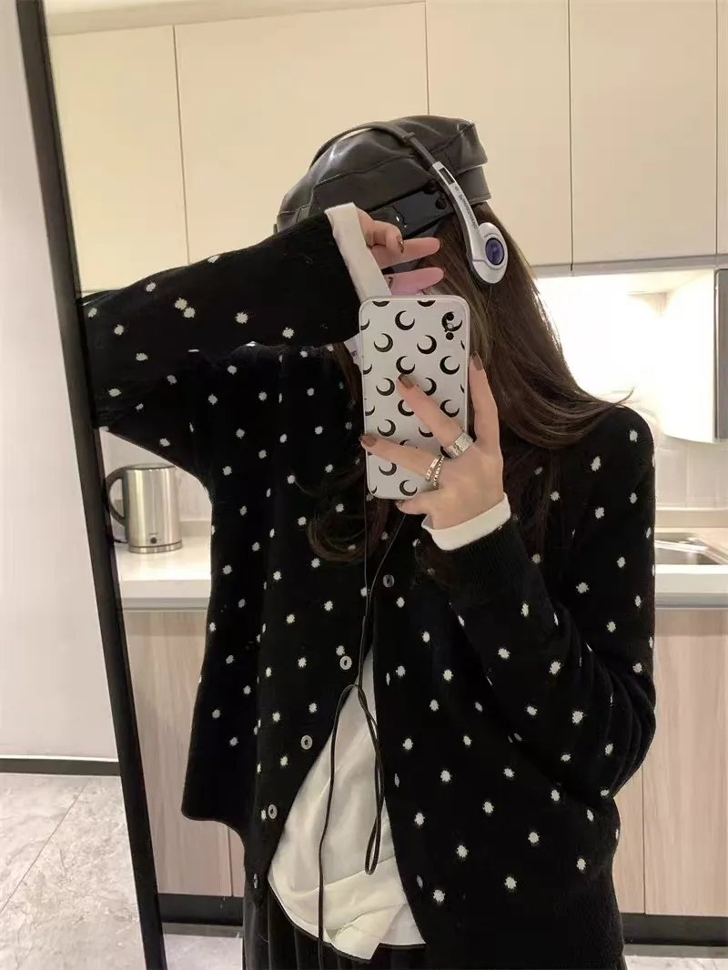 Women's Korean Style Polka Dot Knitted Cardigan Jacket - Soft, Versatile Autumn Winter Fashion Sweater Top showcase 20