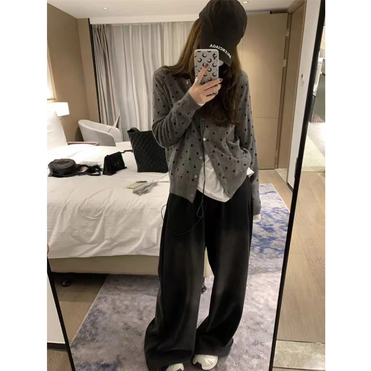Women's Korean Style Polka Dot Knitted Cardigan Jacket - Soft, Versatile Autumn Winter Fashion Sweater Top thumbnail 3