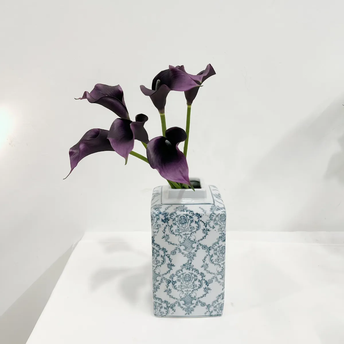 Artificial Calla Lily Flowers for Wedding Home Decoration - Single Stem Real Touch Faux Floral Arrangement Accessories Photography Props showcase 13