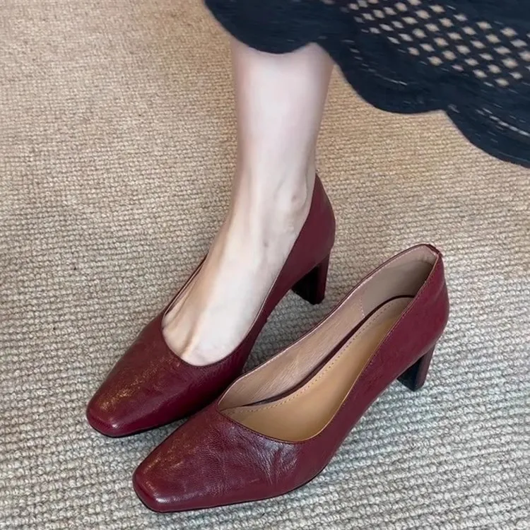 Women's Pleated Retro High Heels - Square Toe Chunky Heel Slip-On Leather Shoes for Professional Commuting & Formal Occasions thumbnail 2