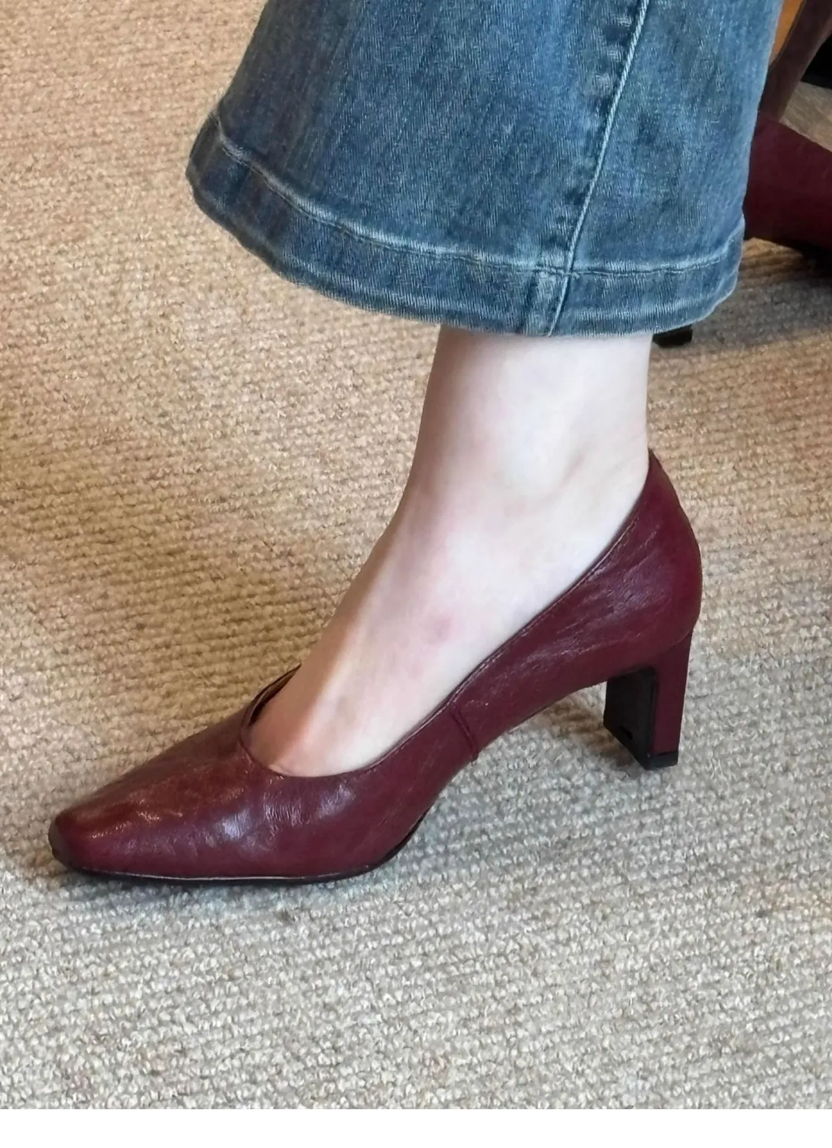 Women's Pleated Retro High Heels - Square Toe Chunky Heel Slip-On Leather Shoes for Professional Commuting & Formal Occasions showcase 2