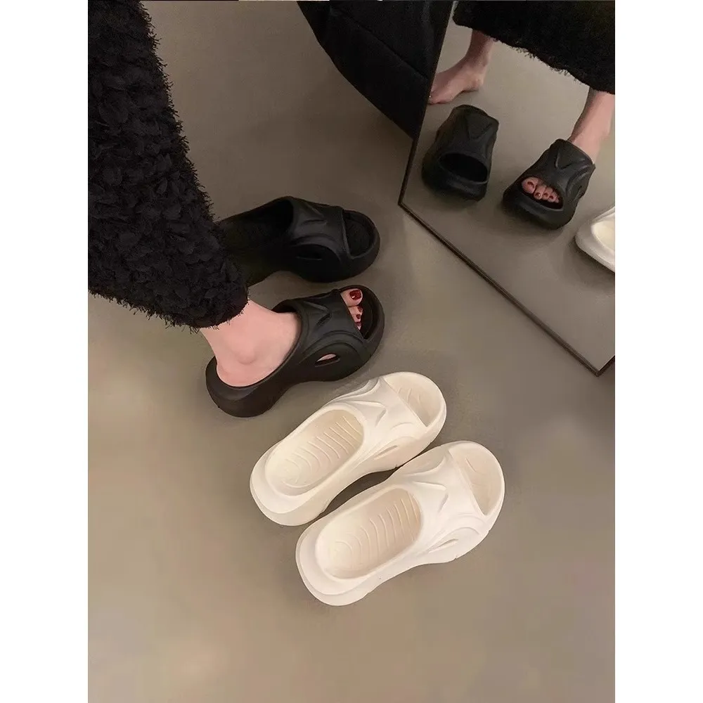 Women's Thick Sole Summer Sandals EVA Platform Height Increasing Anti-Slip Fashionable Home Slippers Student Style Soft Sole Beach Shoes thumbnail 1