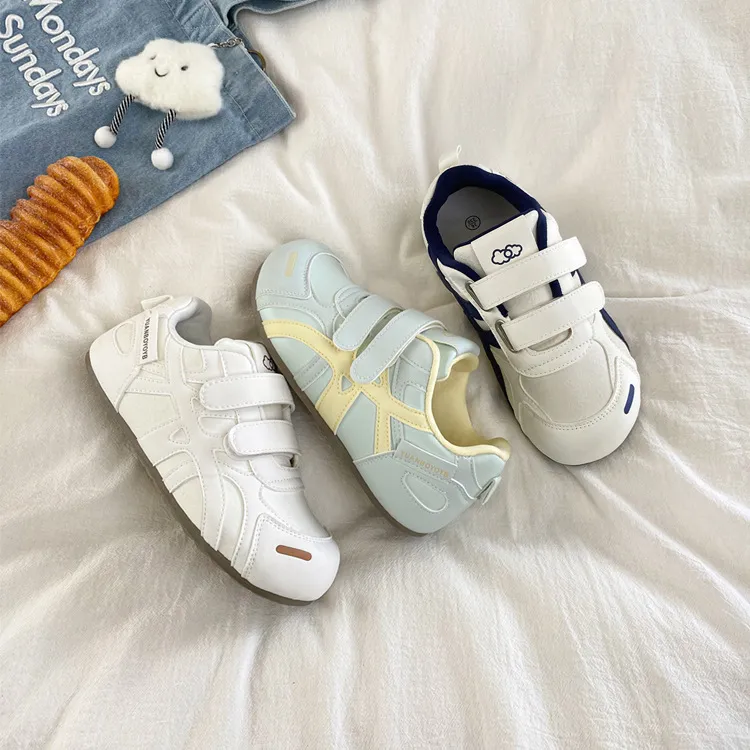 Women's Thick Sole White Sneakers - 2025 Autumn New Casual Versatile Trendy Retro Platform Shoes - Fashionable Ins Niche Style thumbnail 1