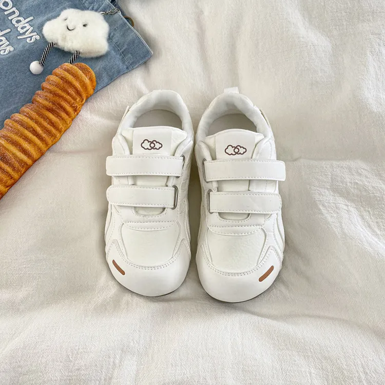 Women's Thick Sole White Sneakers - 2025 Autumn New Casual Versatile Trendy Retro Platform Shoes - Fashionable Ins Niche Style thumbnail 3