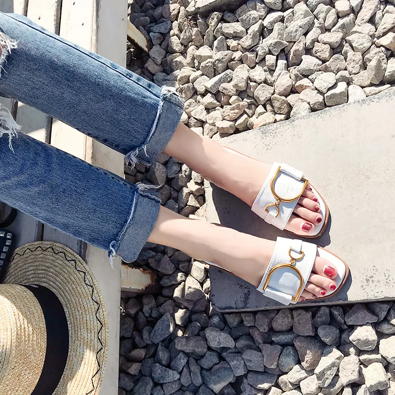 Women's Summer Fashion Slides Sandals - Chic, Comfortable, and Trendy Flat Shoes for Outdoor Wear - 2024 New Arrival thumbnail 2