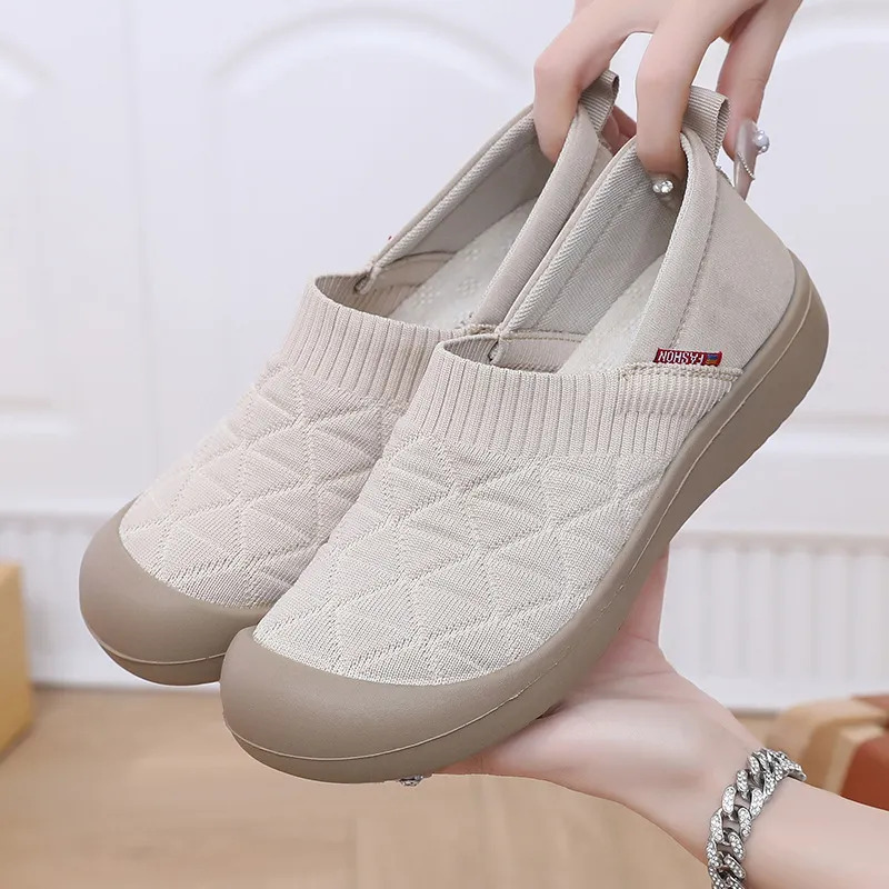 Women's Soft Sole Slip-On Shoes - Comfortable Lightweight Plaid Loafers for Moms, Non-Slip Work Shoes, Spring & Autumn Fashion thumbnail 2