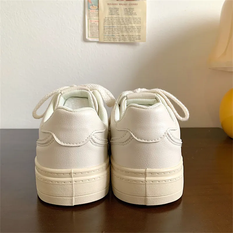 Women's White Sneakers 2024 Spring Fashion Casual Sports Shoes Retro Thick Sole Height Increasing Versatile Student Sneakers Comfortable Walking Shoes showcase 5