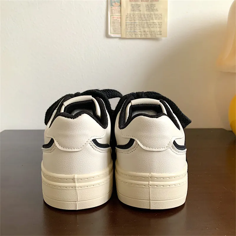 Women's White Sneakers 2024 Spring Fashion Casual Sports Shoes Retro Thick Sole Height Increasing Versatile Student Sneakers Comfortable Walking Shoes showcase 13