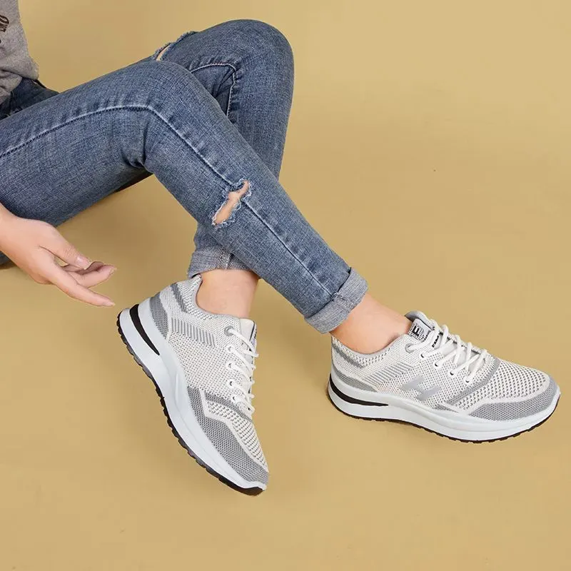 Women's Casual Walking Shoes Breathable Sneakers Lightweight Soft Sole Running Shoes for Everyday Wear thumbnail 4
