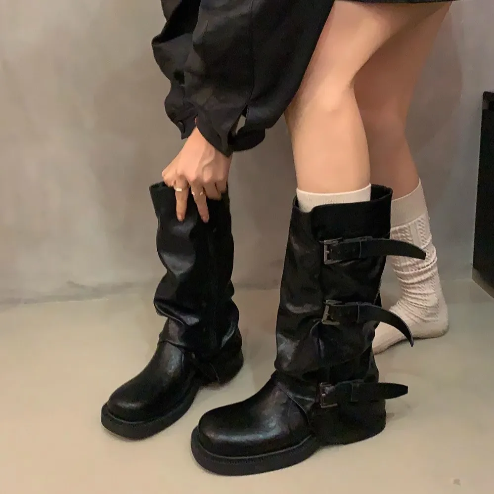 Women's Retro Western Ankle Boots - Denim Style, Chunky Heel, Mid-Calf Length - Fashionable Knight Boots for Autumn/Winter thumbnail 1