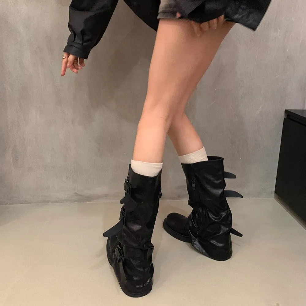Women's Retro Western Ankle Boots - Denim Style, Chunky Heel, Mid-Calf Length - Fashionable Knight Boots for Autumn/Winter thumbnail 4