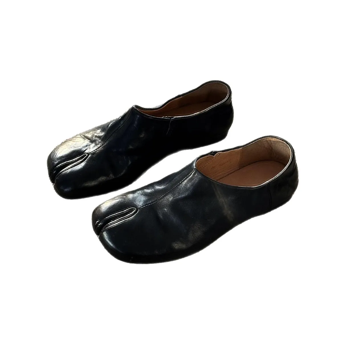 Women's Leather Split Toe Flats Comfortable Slip-On Mules Stylish Pointed Toe Shoes Trendy Spring Loafers Casual Walking Shoes thumbnail 5