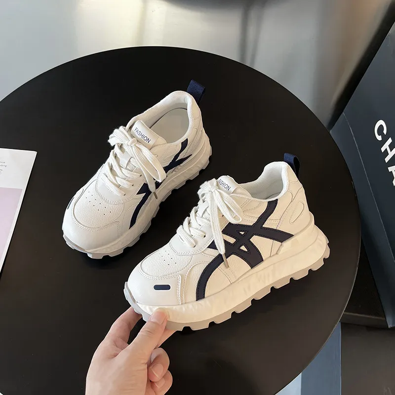 Women's Ultra-Light Leather Training Shoes: Autumn Fashion Casual Sports Sneakers with 8cm Height Increase & Thick Sole thumbnail 4