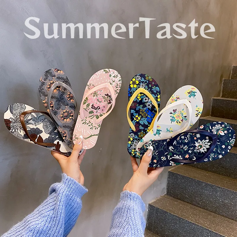 Women's Summer Flip Flops - Fashionable Flat Sandals for Beach, Outdoor, and Casual Wear - Comfortable and Stylish Slides thumbnail 2