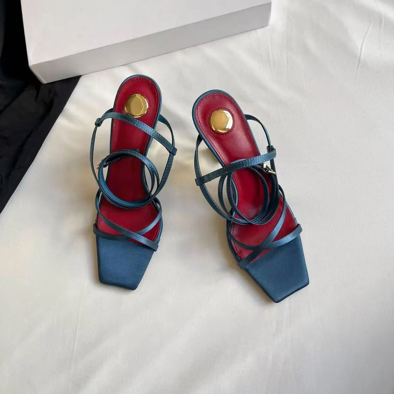 Women's Gold Letter Sandals 2025 European American Style Elegant Cross-Over Open-Toe Strap Stiletto High Heels Fashion Party Wedding Shoes thumbnail 6