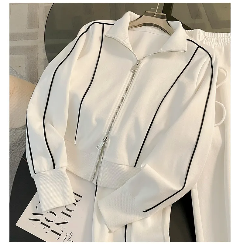 Women's Two-Piece Sweatshirt Suit Set: Fashionable Autumn Sportswear, High-End Casual Outfit with Wide-Leg Pants, Trendy Loungewear for Women showcase 14