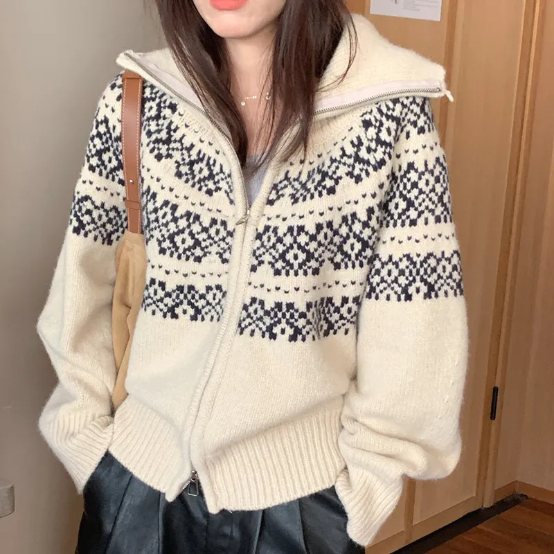 Fair Isle Jacquard Knit Cardigan Sweater - Women's Autumn Winter Zip Up Retro Christmas Top thumbnail 1
