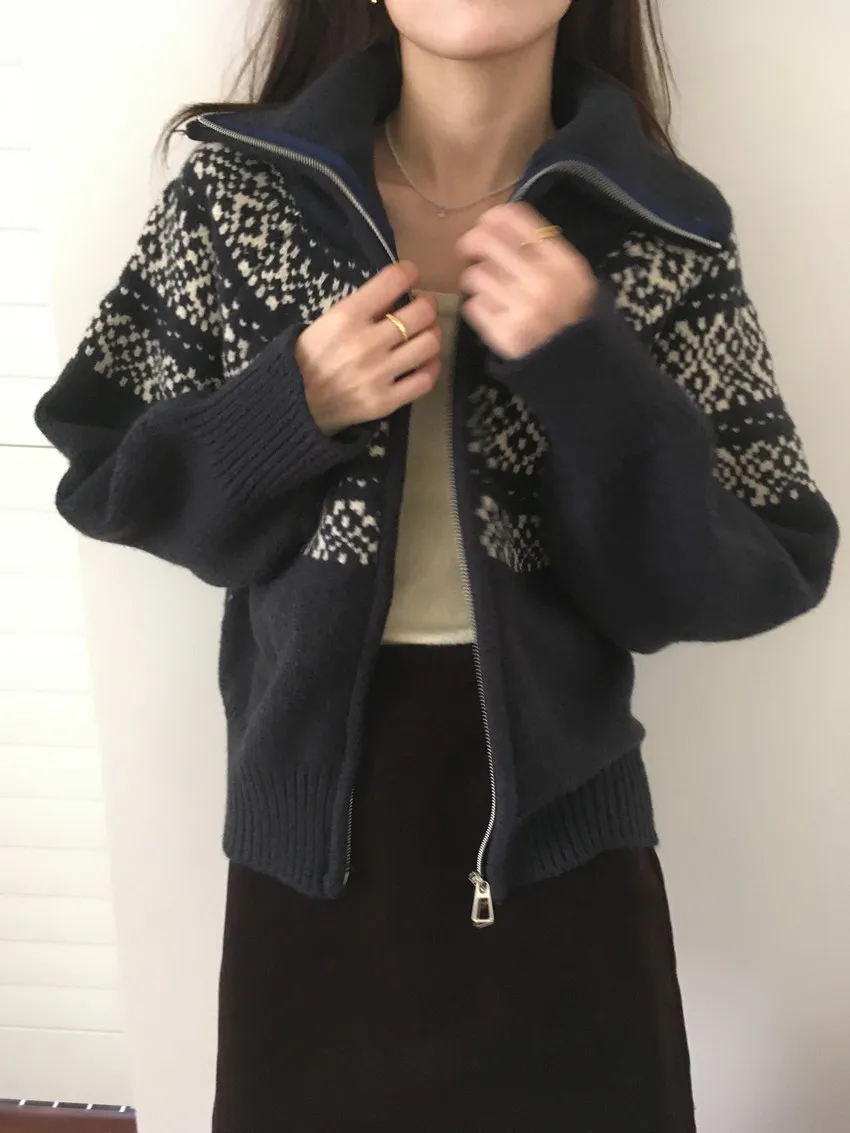 Fair Isle Jacquard Knit Cardigan Sweater - Women's Autumn Winter Zip Up Retro Christmas Top showcase 20