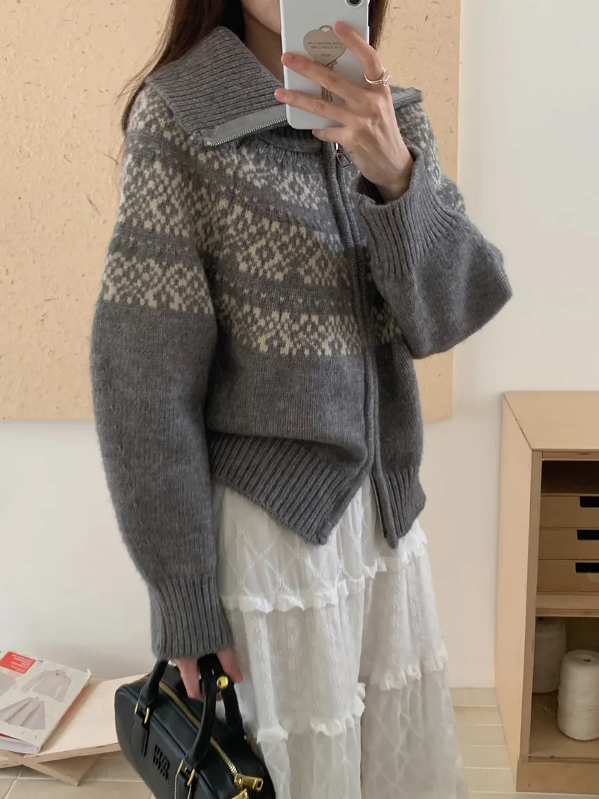 Fair Isle Jacquard Knit Cardigan Sweater - Women's Autumn Winter Zip Up Retro Christmas Top showcase 16