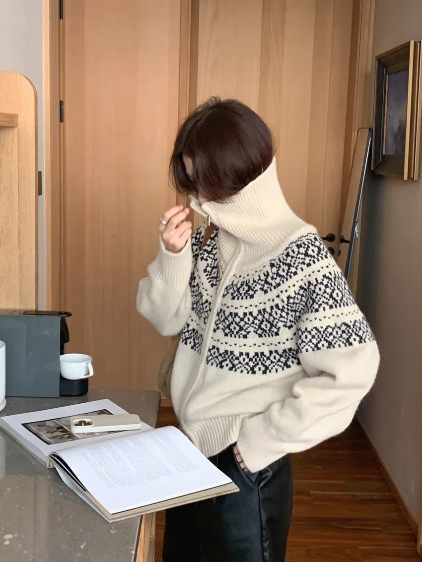 Fair Isle Jacquard Knit Cardigan Sweater - Women's Autumn Winter Zip Up Retro Christmas Top showcase 7