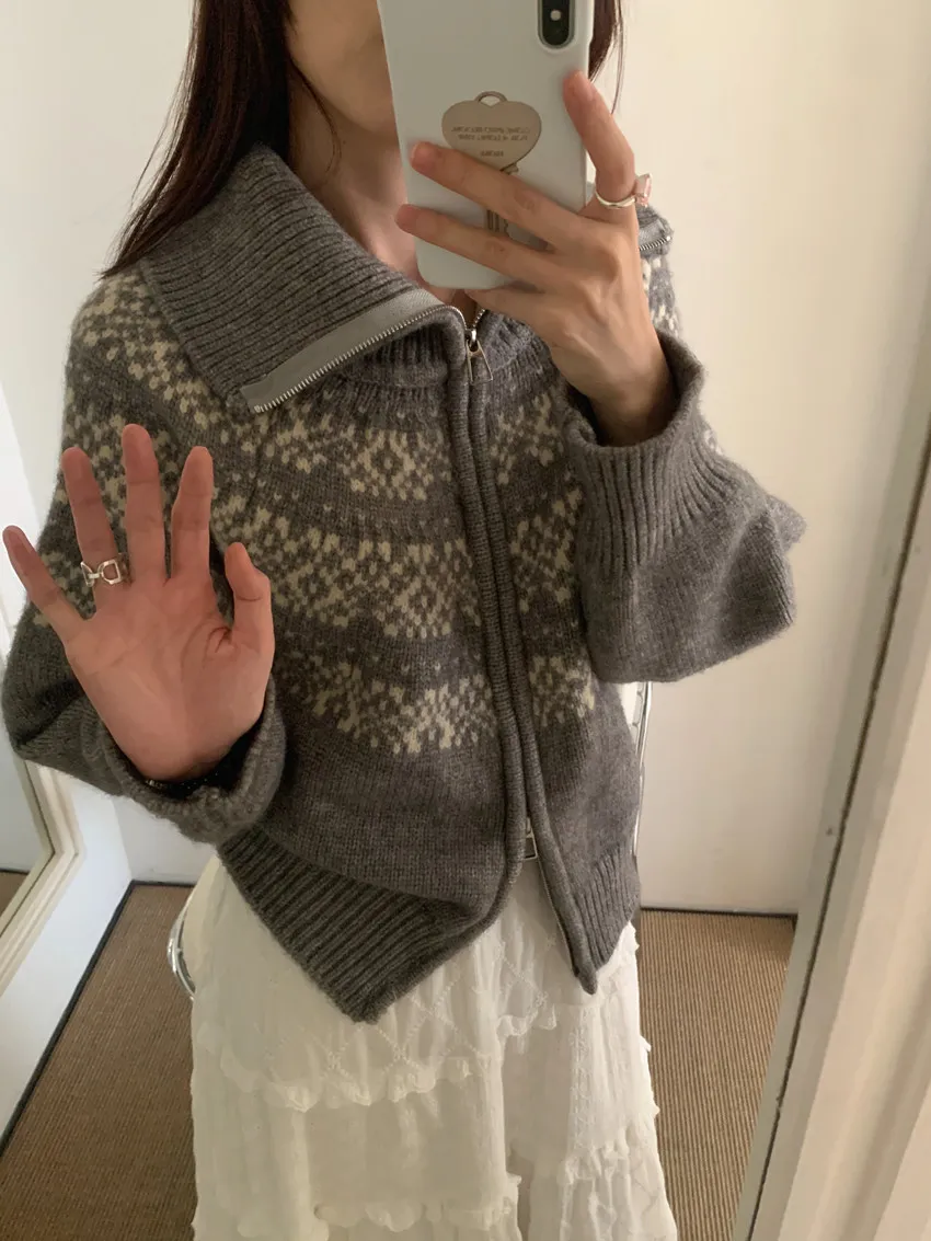 Fair Isle Jacquard Knit Cardigan Sweater - Women's Autumn Winter Zip Up Retro Christmas Top showcase 19