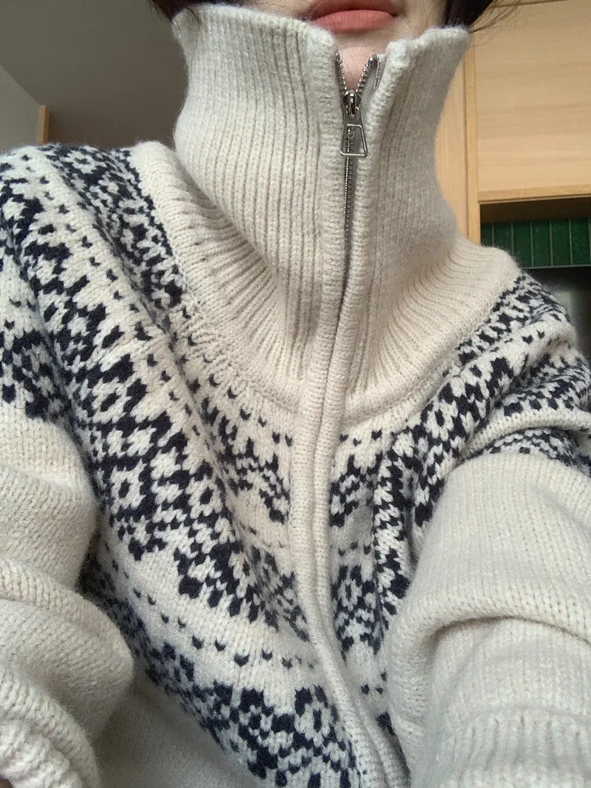Fair Isle Jacquard Knit Cardigan Sweater - Women's Autumn Winter Zip Up Retro Christmas Top showcase 12