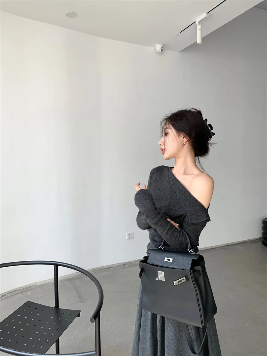 Women's Off-Shoulder Long Sleeve Sweater Top - High Bottom Niche Design, Sloping Shoulder, Mid-Length, Retro Chic, Fashionable, Elegant Bottoming Shirt showcase 14
