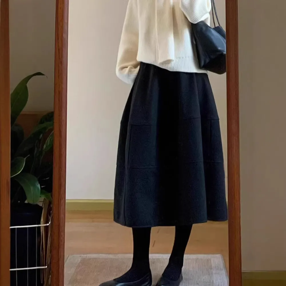 Women's Wool Blend Tulip Skirt, High Waist A-Line Midi Skirt, Elegant Winter Fashion for Petite Women, Sweet & Cool Style, Black thumbnail 3