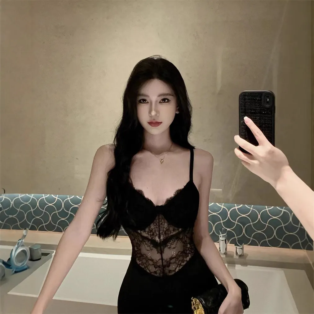 Women's Black Lace Splicing Slit Evening Dress Sexy Bodycon Hip-Hugging Elegant Suspender Skirt with Breast Pads Party Cocktail Clubwear thumbnail 1