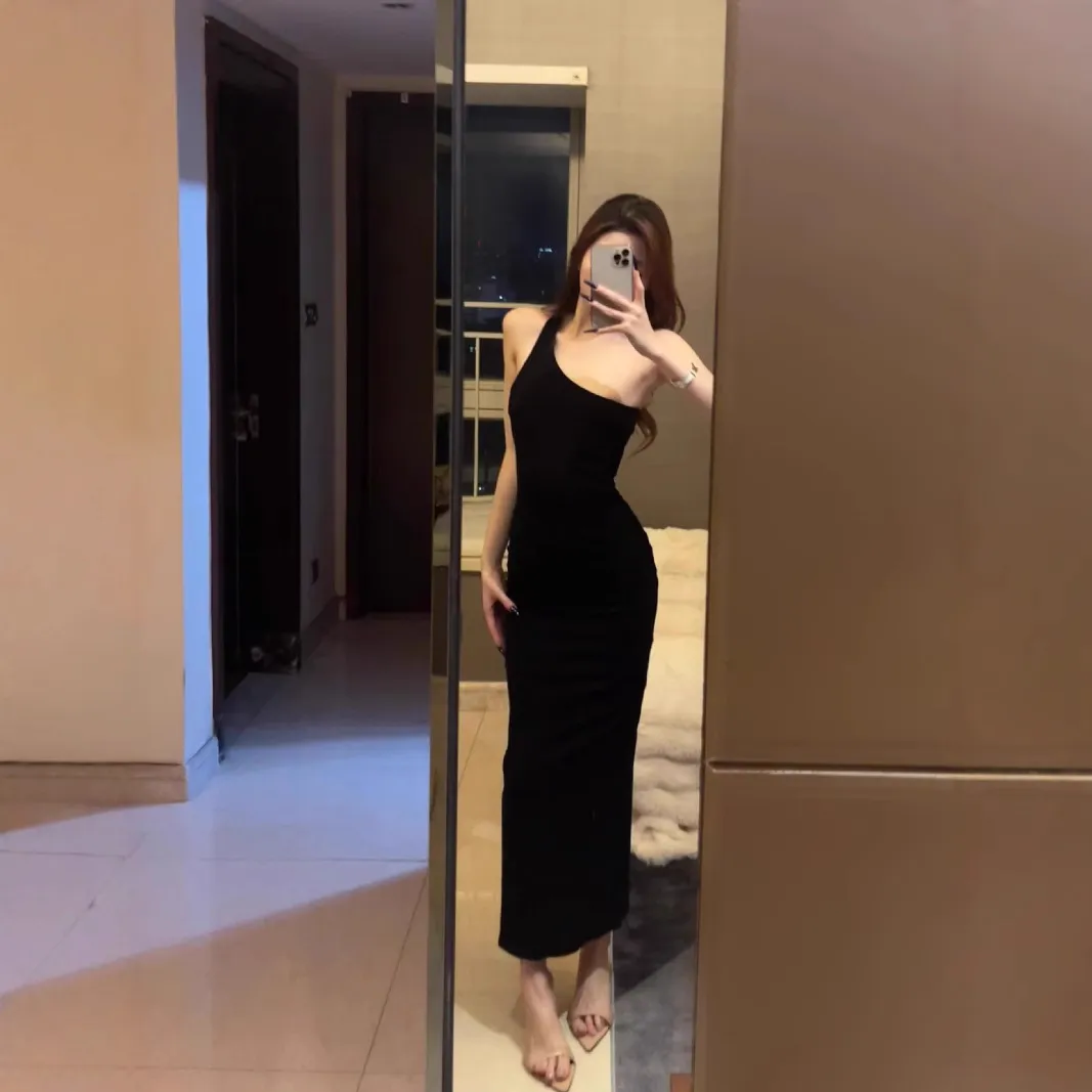 Women's Beveled Backless Bodycon Dress - Spice Girl Season Slim Fit Elegant Royal Sister Style Hip Dress for Parties & Events thumbnail 5