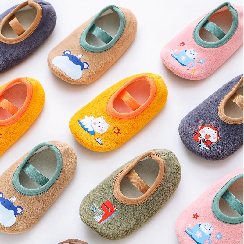 Baby Floor Socks with Fleece Lining - Toddler Anti-Slip Shoes for Autumn and Winter Indoor Use - Wholesale Available for Boys and Girls thumbnail 1