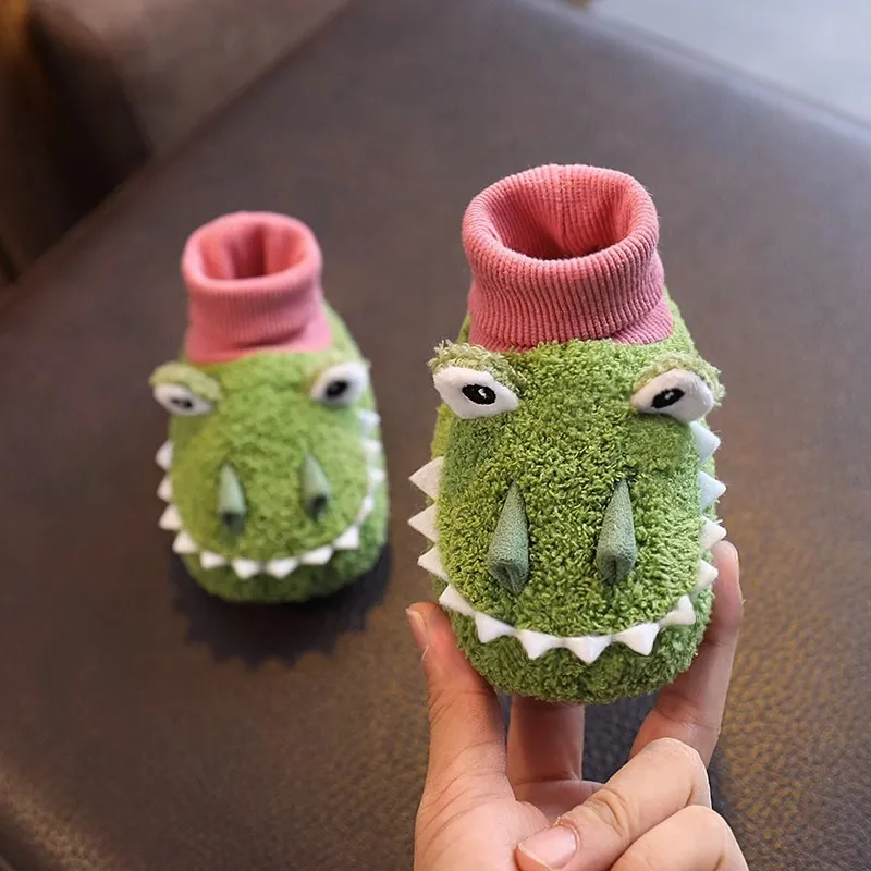 Green Crocodile - Velvet
