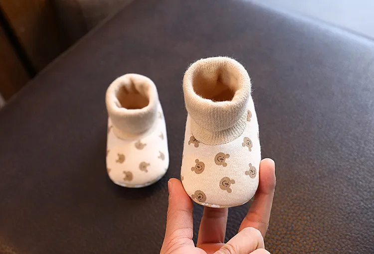 Baby First Walking Shoes Soft Sole Non-Slip Toddler Shoes 6-12 Months Cartoon Design Fabric Sole Front-Tie Floor Shoes for Infants showcase 16