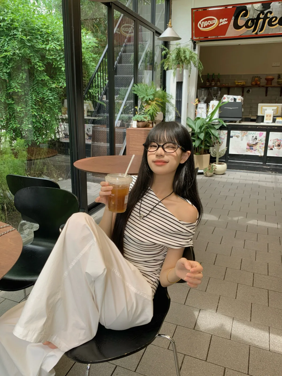 Off-Shoulder Striped T-Shirt for Women - Summer Short Sleeve Elegant Top - Korean Style Thin and Lightweight Blouse showcase 7