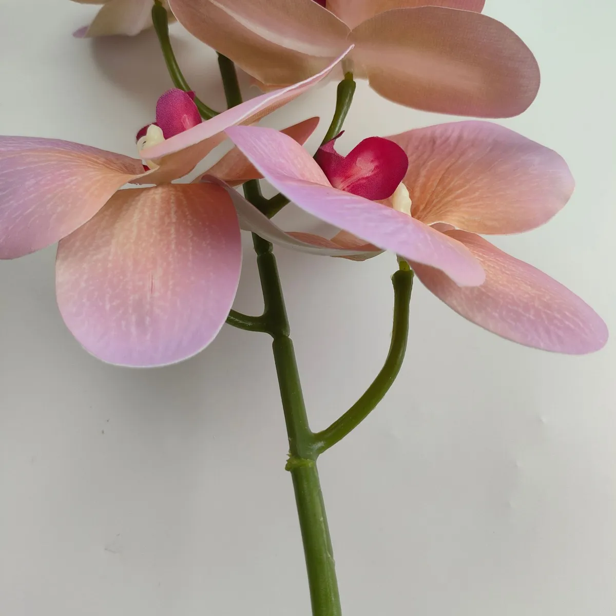 Artificial Phalaenopsis Flowers 3D Printed for Wedding Decorations, Home Decor, Hotel, Outdoor Landscaping, and Wholesale showcase 16