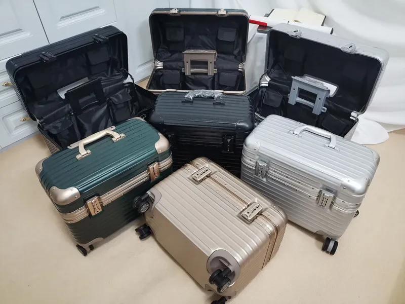 18-Inch Aluminum Frame Luggage Trolley Case - Captain Box Aviation Boarding Suitcase with Universal Wheels - Fashion Photography Travel for Men & Women showcase 6