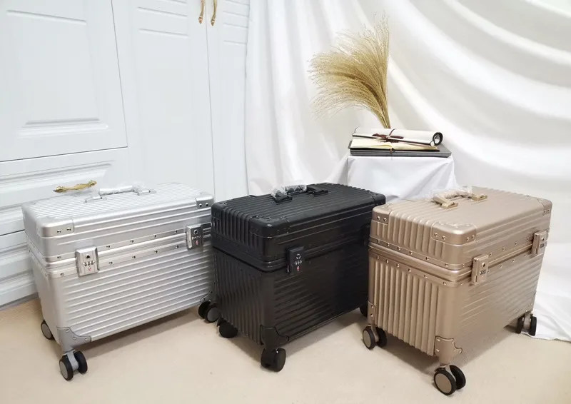 18-Inch Aluminum Frame Luggage Trolley Case - Captain Box Aviation Boarding Suitcase with Universal Wheels - Fashion Photography Travel for Men & Women showcase 13